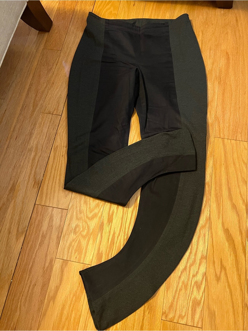 Black Label Donna Karan Two-Tone Panel Leggings (Charcoal/Gray) - 12